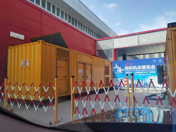 奈曼发电车出租-发电机无电压或电压太低怎么办？