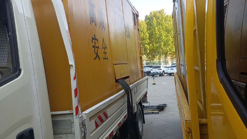 奈曼如何判断柴油发电机组和UPS电源的切换时间是否符合要求？
